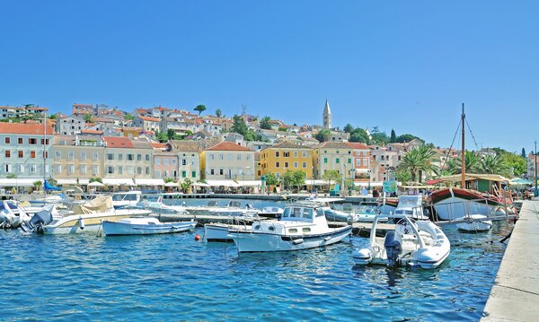 INSEL LOSINJ - flYellow