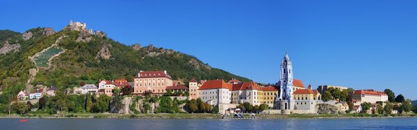 ST. PÖLTEN & WACHAU Schlemmer-Frühling
