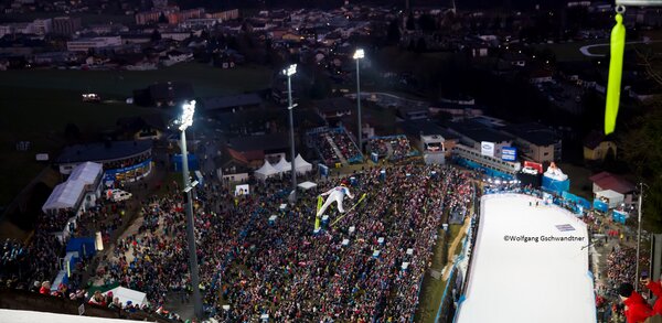 BISCHOFSHOFEN Skispringen